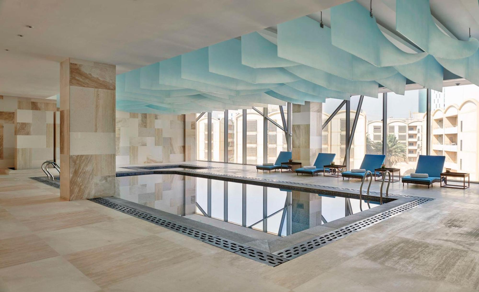 Hyatt Regency Riyadh Olaya Экстерьер фото The swimming pool at the hotel