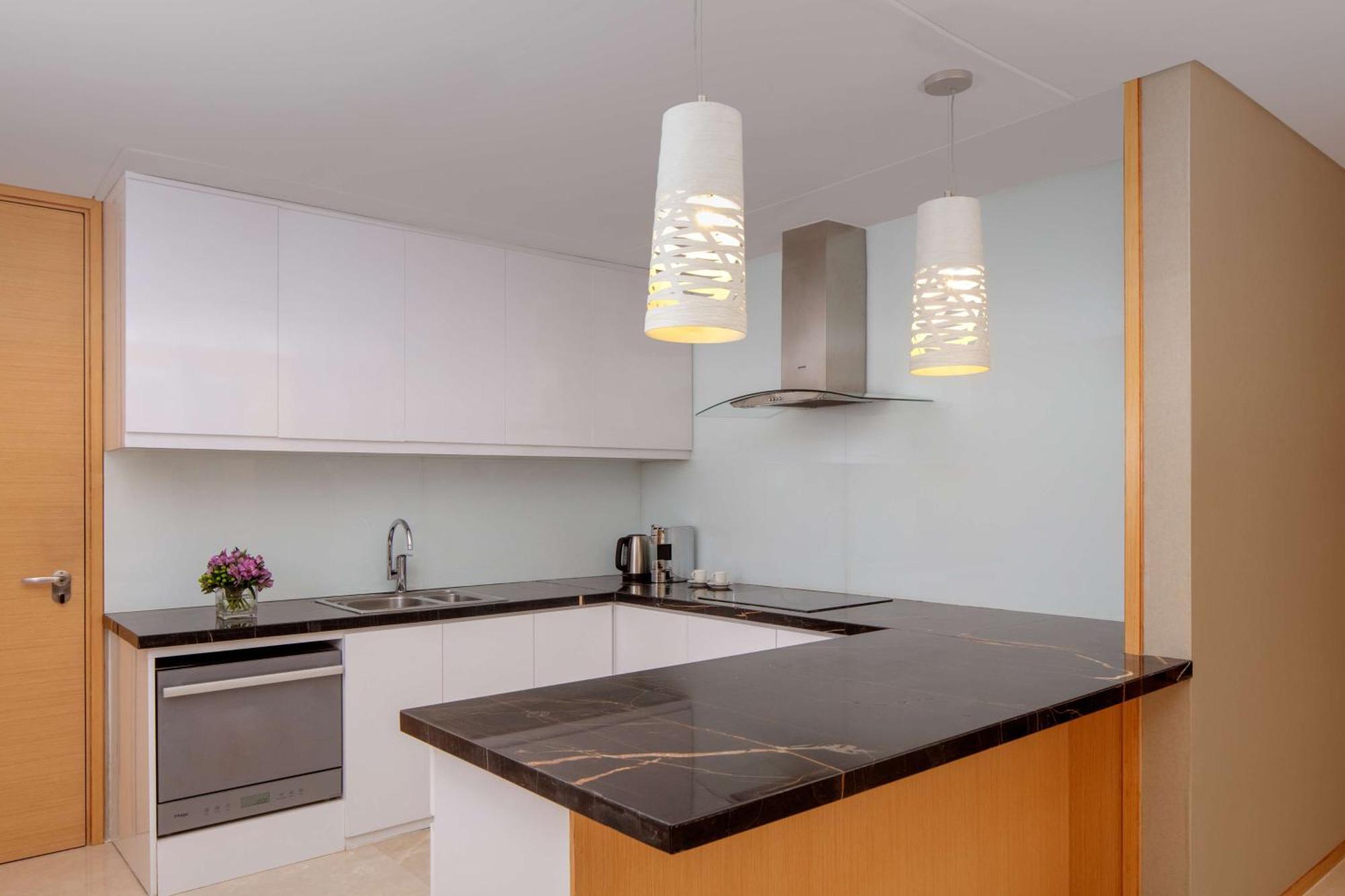 Hyatt Regency Riyadh Olaya Экстерьер фото A modern kitchen