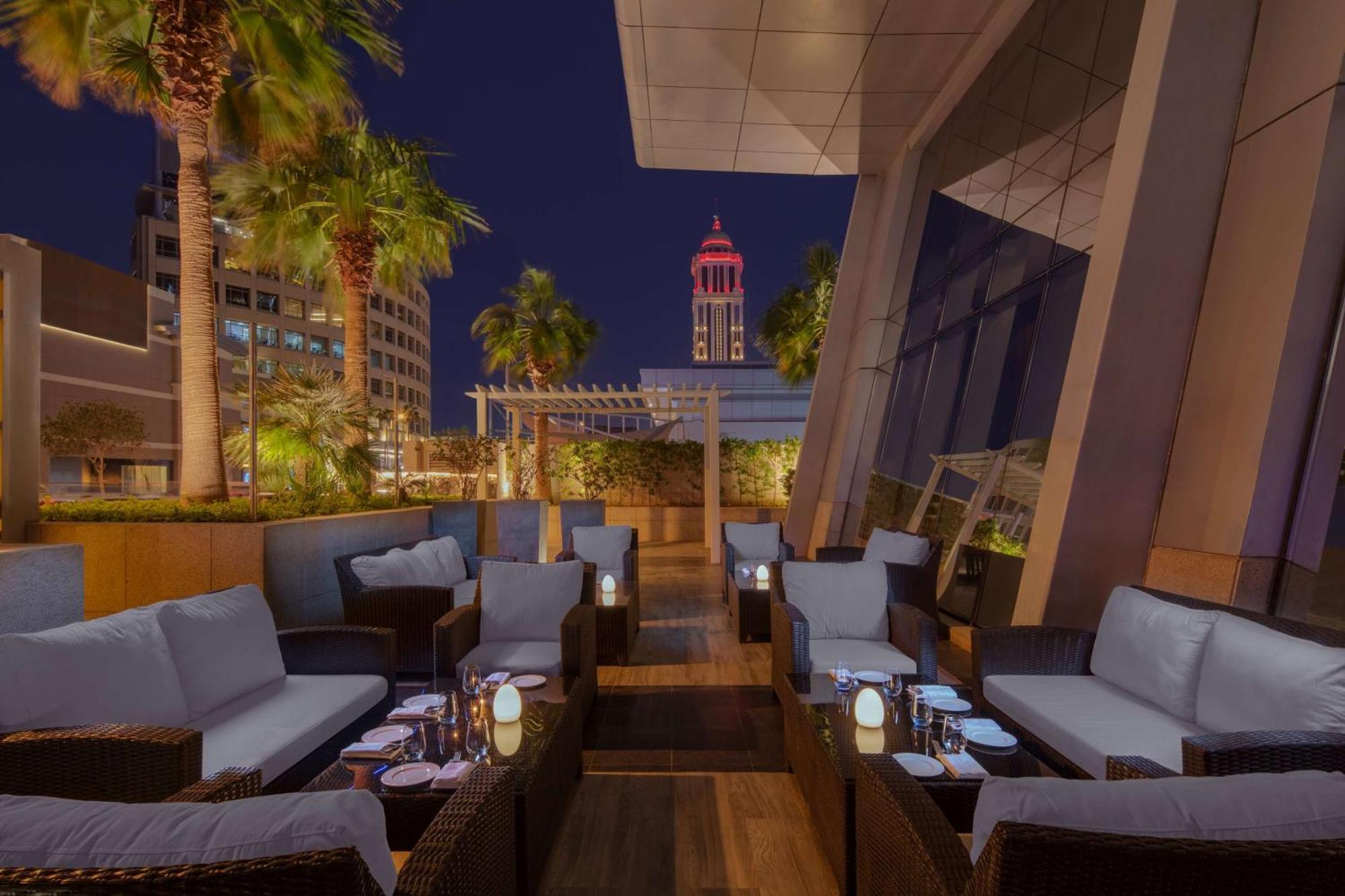 Hyatt Regency Riyadh Olaya Экстерьер фото The Terrace at the St. Regis