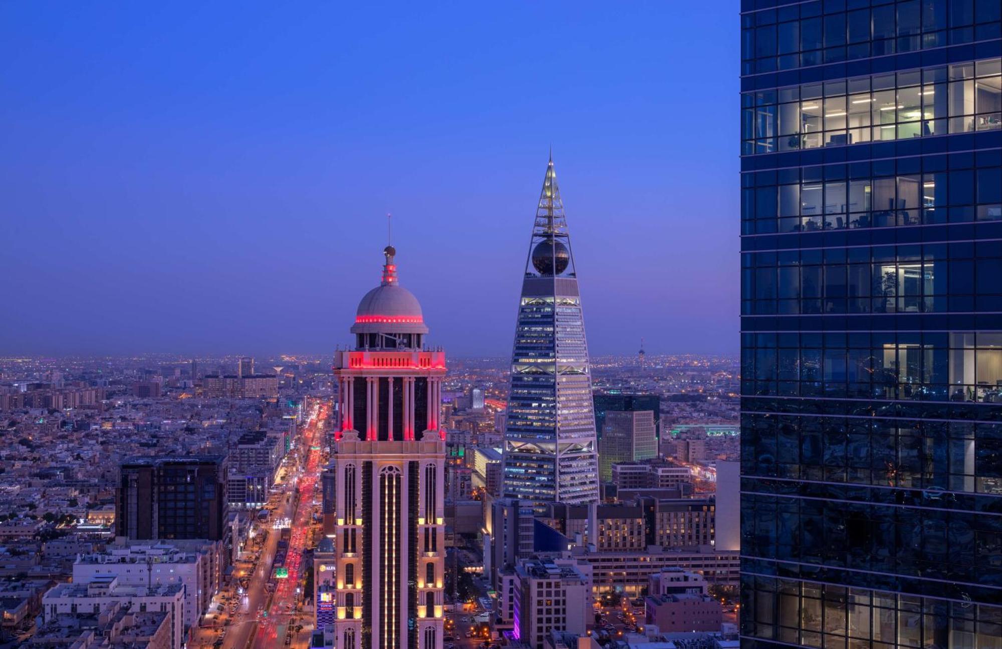 Hyatt Regency Riyadh Olaya Экстерьер фото Riyadh skyline